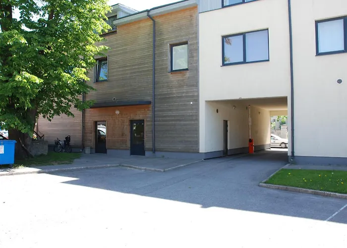 Tallinn Street Kuressaare