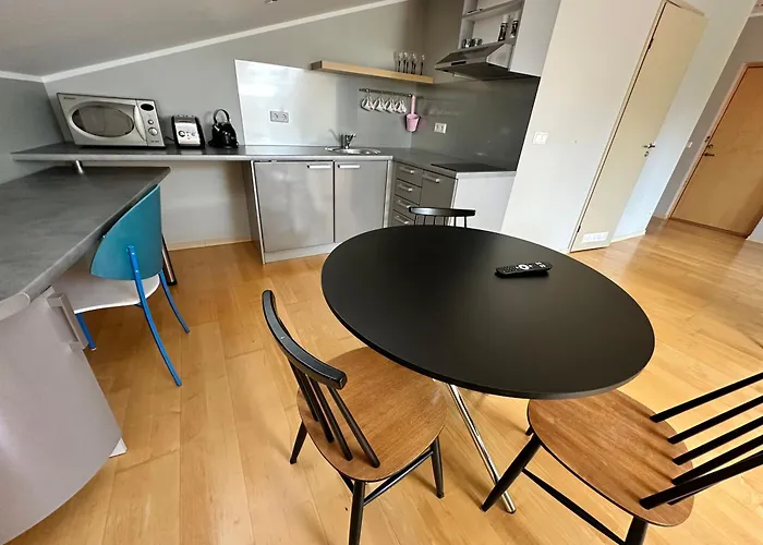 Tallinn Street * Kuressaare